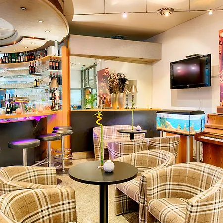 Achat Airport Messe 3*