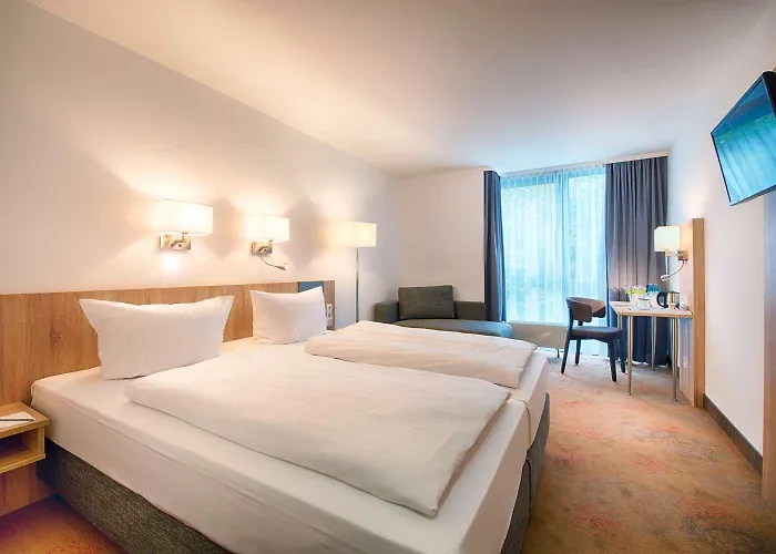 Achat Airport Messe Hotell 3*