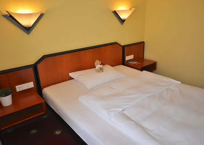 Achat Airport Messe Hotell Stuttgart