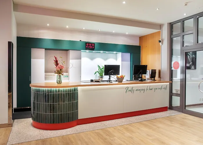 Achat Airport Messe Hotell 3*