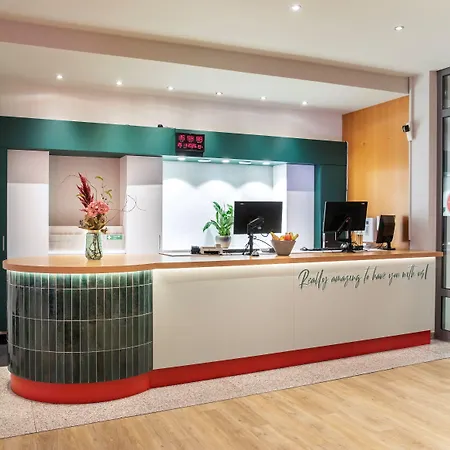 Achat Airport Messe Hotel 3*